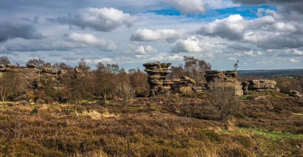 Brimham Taşlar Şaşırtıcı Bir Koleksiyon Millstone Grit Kuzey Yorkshire Bulunan — Stok fotoğraf