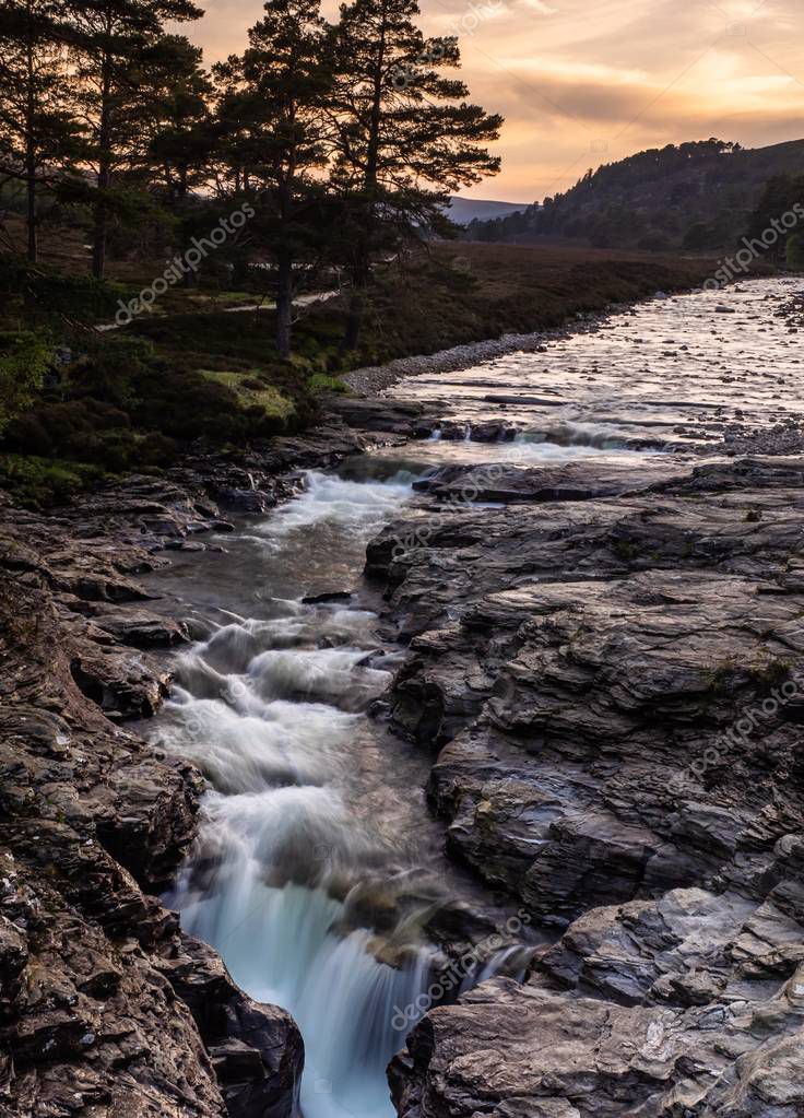 mountaintreks