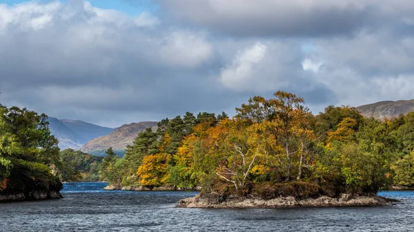 Bouřlivé Podzimní Den Loch Katrine Zdrojem Většiny Glasgows Pitné Vody — Stock fotografie