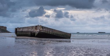 Arromanches Normandiya, altın Beach, dut b bir D-Day iniş sırasında kullanılan geçici limanının yapıldı