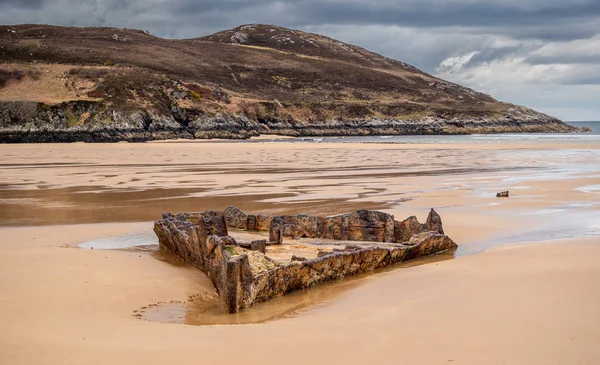 Restos de naufragio SS John Randolf en Torrisdale Bay — Foto de Stock