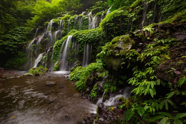 Tropical Landscape Beautiful Hidden Waterfall Rainforest Adventure Travel Concept Nature — Stock Photo, Image