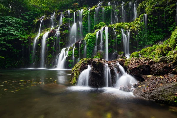 Tropical Landscape Beautiful Hidden Waterfall Rainforest Adventure Travel Concept Nature — Stock Photo, Image