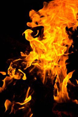 karanlık bir arka plan yangın çizimleri yangın dans yanan ateş yanan yanan ateş yanan ateş yanan ateş yanan ateş yanan ateş