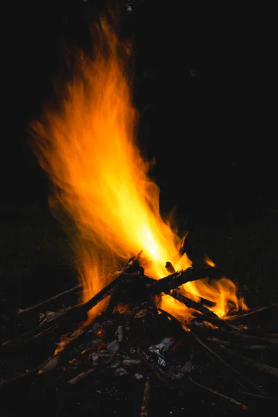 Ogień Płonące Ciemnym Tle Ogień Rysunek Ogień Taniec Palenie — Zdjęcie stockowe