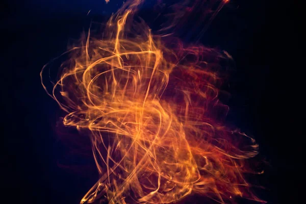 Oheň Planoucí Tmavém Pozadí Ohnivé Výkresy Požár Tanec Hořící Oheň — Stock fotografie