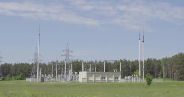 Högspänningsledningar Elektrisk Understation — Stockvideo