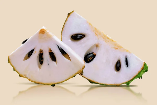 Soursop Stekelige Vla Appel Geïsoleerd Wit — Stockfoto