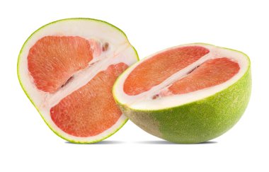 Beyaz arkaplanda izole edilmiş Pomelo veya greyfurt