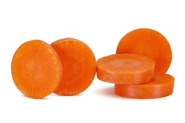 Beyaz arkaplanda havuç izole