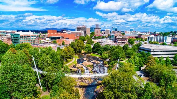 Panoramablick Auf Wasserfälle Park Und Freiheitsbrücke Greenville South Carolina Usa — Stockfoto