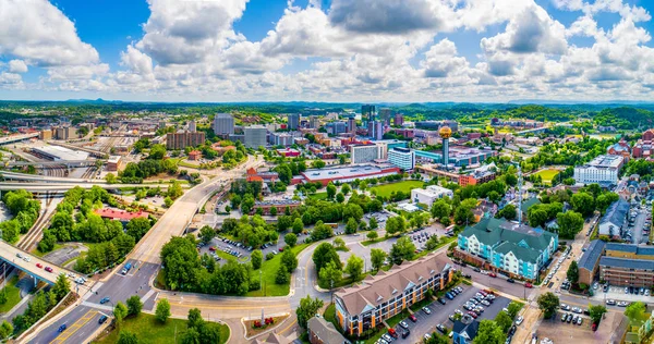 Knoxville, Tennessee, Stany Zjednoczone Downtown Skyline aerial — Zdjęcie stockowe