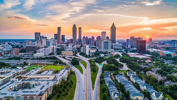 Atlanta, Gruzie, americké Skyline vzdušné Panorama — Stock fotografie