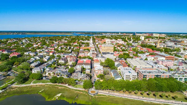 Charleston, Güney Carolina, ABD Waterfront havadan — Stok fotoğraf