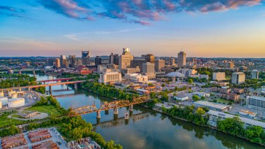 Nashville Tennessee TN drone hava silueti gün batımı