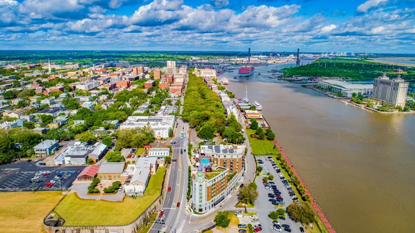 Savannah, Georgia, Verenigde Staten Downtown skyline Aerial — Stockfoto