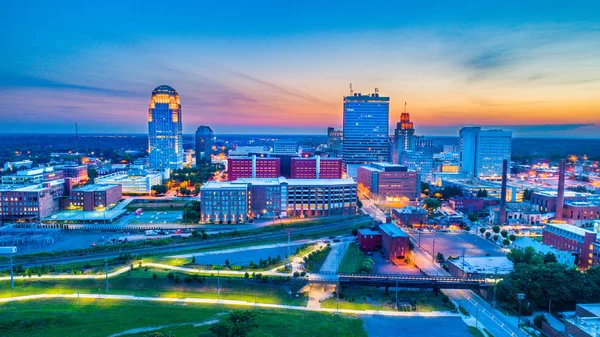 Winston-Salem North Carolina NC skyline antenne — Stockfoto