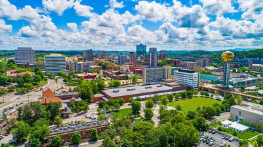 Knoxville, Tennessee ABD şehir silüeti havadan