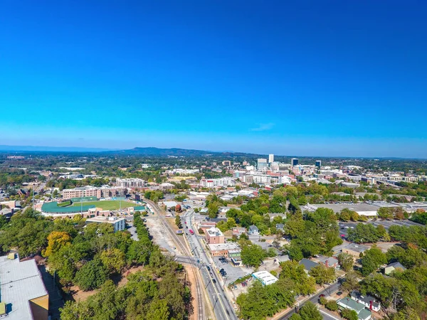 Drone lotnicze widok na Downtown Greenville South Carolina — Zdjęcie stockowe