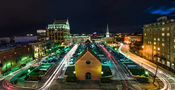 Downtown Greenville, South Carolina, Verenigde Staten skyline 's nachts. Stockafbeelding