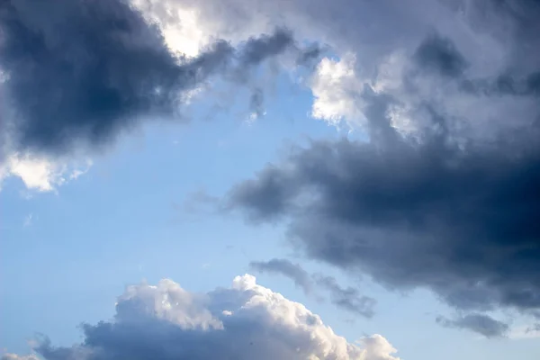 Cielo Dramático Con Nubes Tormenta Cielo Azul Nubes — Foto de Stock