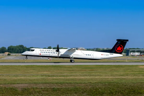 Montreal Quebec Canada July 2018 Bombardier Dash Q400 Air Canada — Stock Photo, Image