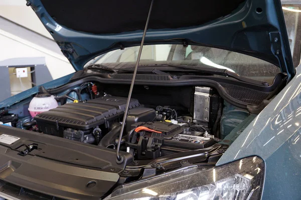 Autoreparatur Dienstleistungen Auto Motor Maschine Konzept — Stockfoto