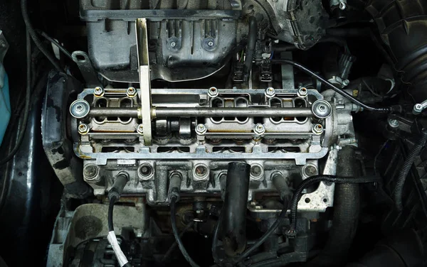 Motor Coche Moderno Durante Las Reparaciones — Foto de Stock