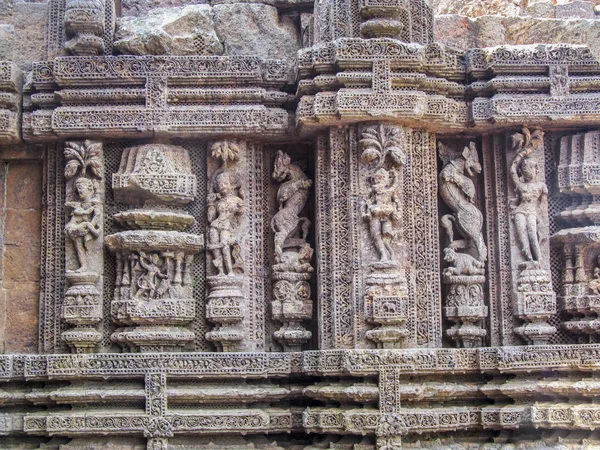 Sten ristningen vid Konark Sun Temple, Puri. — Stockfoto