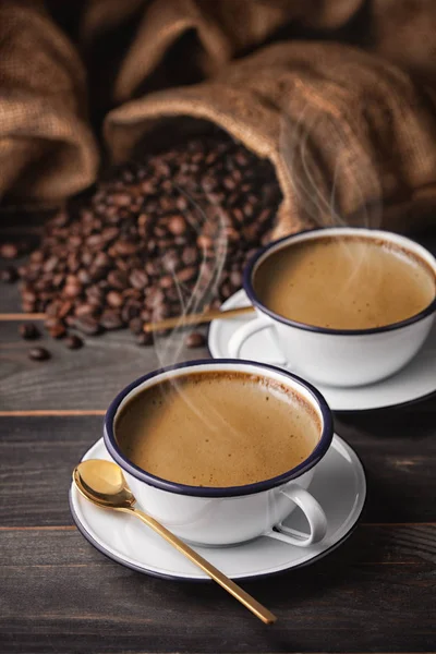 Vintage Koffie Kopje Koffiebonen Met Tas Donkere Voedsel Stijl — Stockfoto