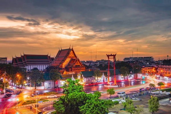 Färgglada Phram Giant Swing Sao Ching Cha Och Wat Suthat — Stockfoto