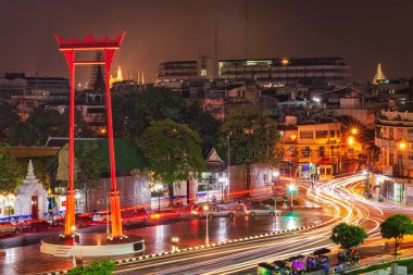 Phram Dev Salıncak Renkli 