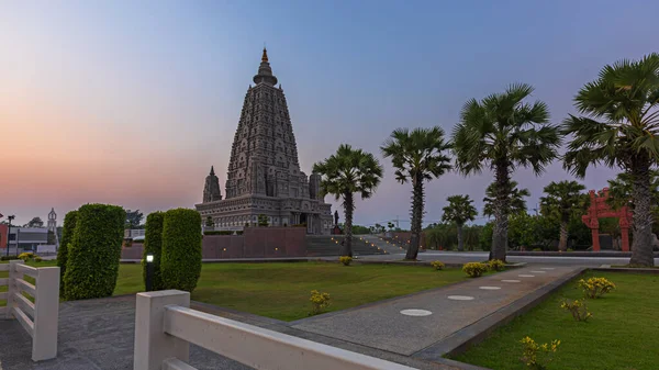 Zachód Słońca Wat Panyanuntharam — Zdjęcie stockowe