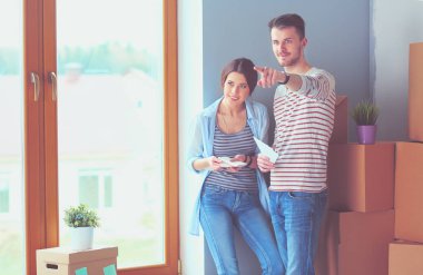 Çift renk örneği yeni ev için boya renk seçimi .