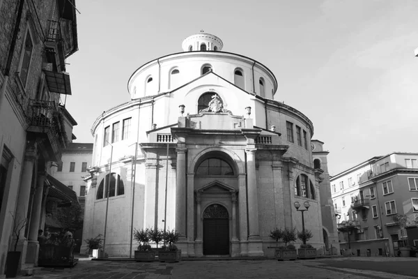 Святійший церкви в чорно-білому в Рієці — стокове фото