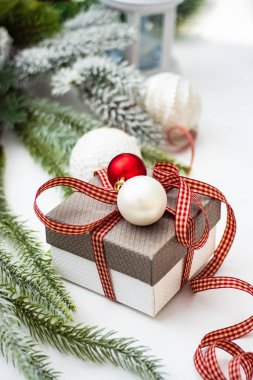 Noel şenlikli kavramı