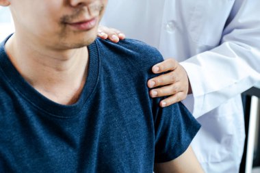 Fizik tedavi, hastalar için omuz ve dirsek terapisi yapmaktır..