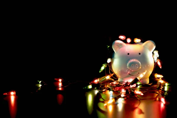 Mutlu Aralık Festivali Nde Noel Telli Işıkları Olan Mavi Kumbara — Stok fotoğraf