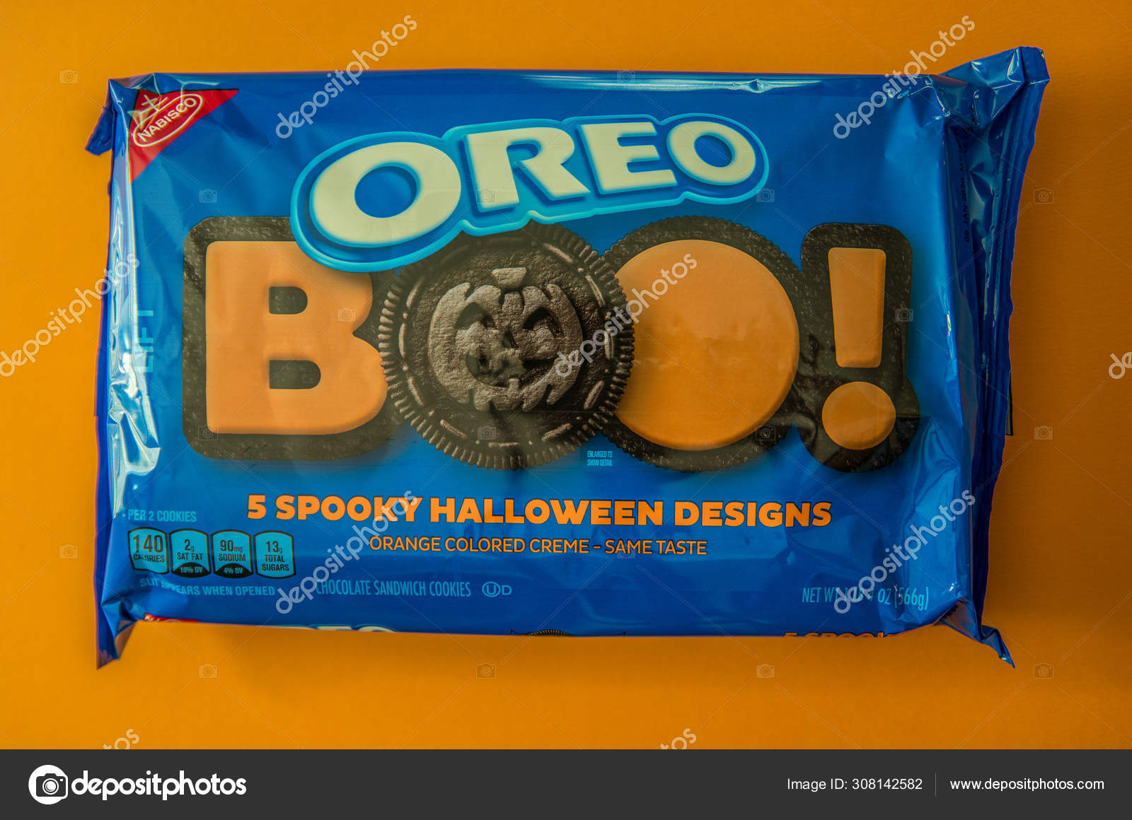 Cumming Georgia Usa 9 12 19 Package Of Halloween Oreo Cookies Stock Editorial Photo C Sandraburm 308142582