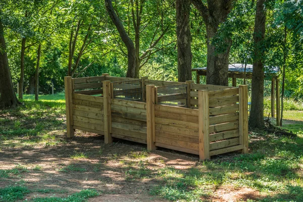 Três Caixas Compostagem Sistema Juntas Madeira Com Ripas Para Adicionar — Fotografia de Stock