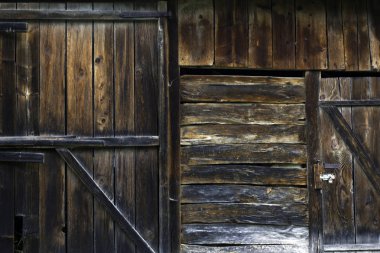 ahır kapısı