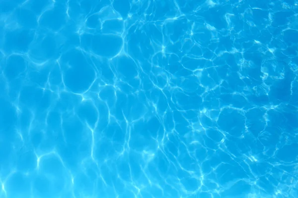 Biru warna air di kolam renang rippled air detail backgroun — Stok Foto