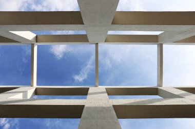 Arka plan çimento sütunları