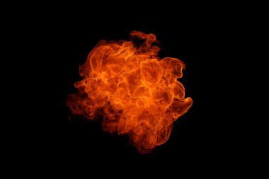 alevler siyah arkaplanda. 