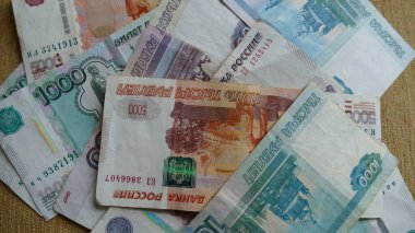 Çeşitli mezheplerin Rus banknotları