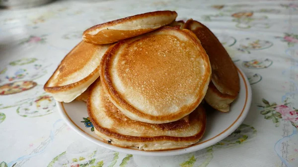 Small Pancakes Plate — Stock Photo, Image