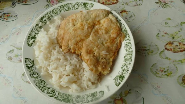 Ayam Cincang Dengan Nasi Piring — Stok Foto