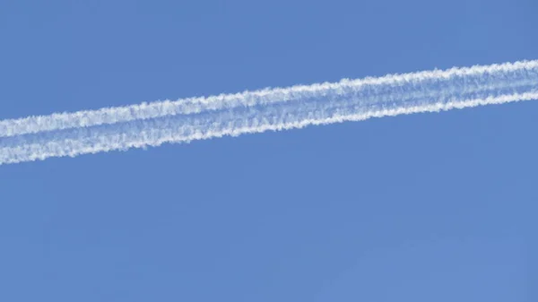 Rastro Combustible Avión Quemado Alto Cielo — Foto de Stock