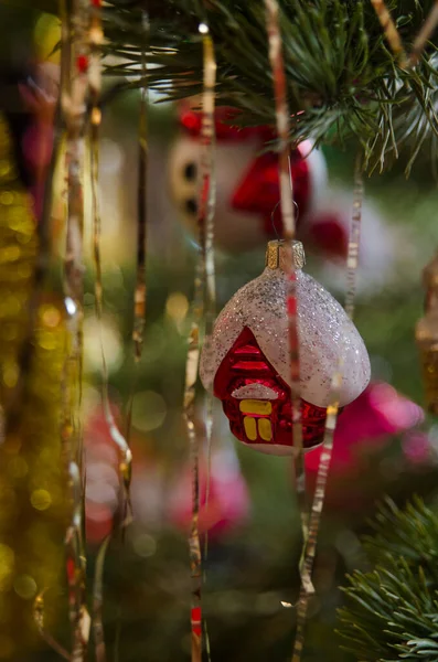 Decoración Del Árbol Navidad Una Rama —  Fotos de Stock