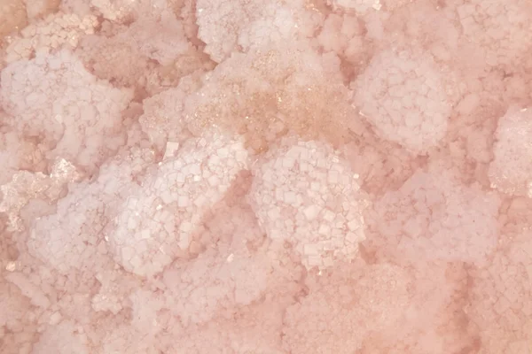 Rózsaszín Sópelyhek Közelkép Felső Nézet Alatt Rózsaszín Víz Felszínén Egészséges — Stock Fotó